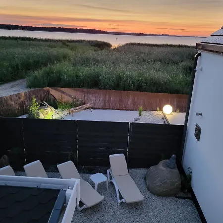 Robson I Sauna, Jacuzzi Villa