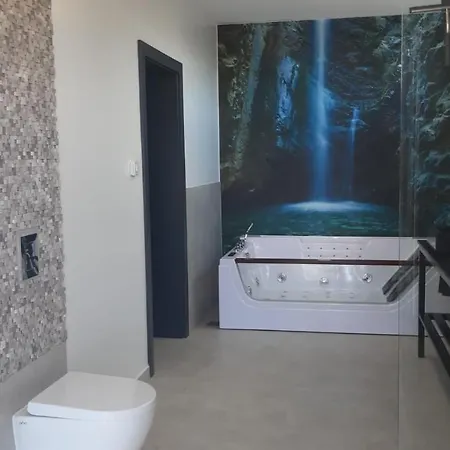 Robson I Sauna, Jacuzzi ミエンジボジェ