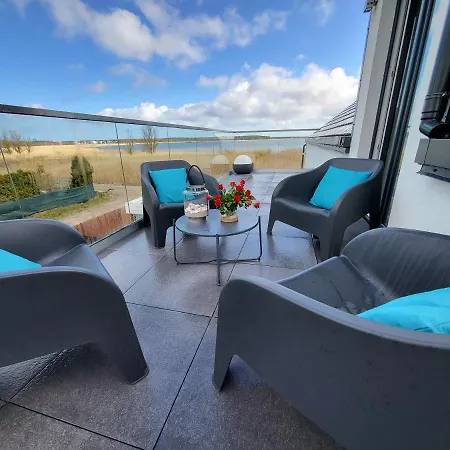 Robson I Sauna, Jacuzzi Villa Miedzywodzie