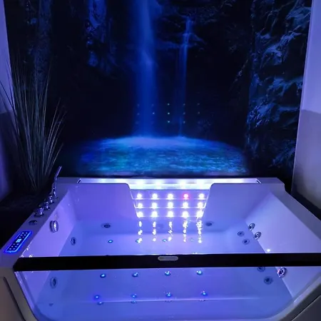 Robson I Sauna, Jacuzzi Międzywodzie