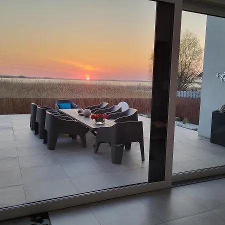 Robson I Sauna, Jacuzzi Villa