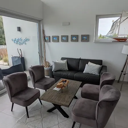 Robson I Sauna, Jacuzzi Villa