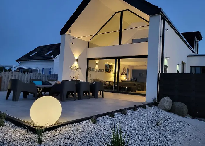 Robson I Sauna, Jacuzzi 빌라