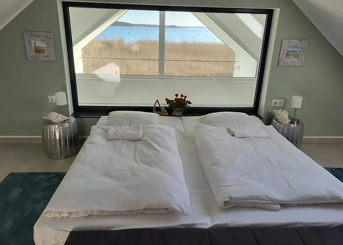 빌라 Robson I Sauna, Jacuzzi 미에드지보드지